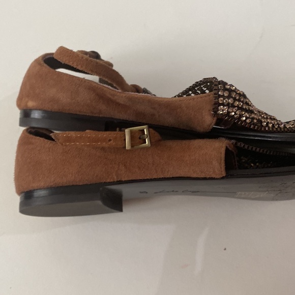 ❌SOLD❌Lola Cruz Brown Suede Rhinestone Studded Sandal💛🖤💛 - Picture 6 of 12